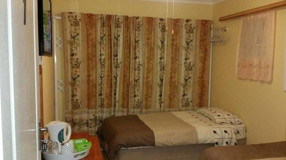 Ebenezer Guesthouse Bluewater Bay Port Elizabeth Buitenkant foto