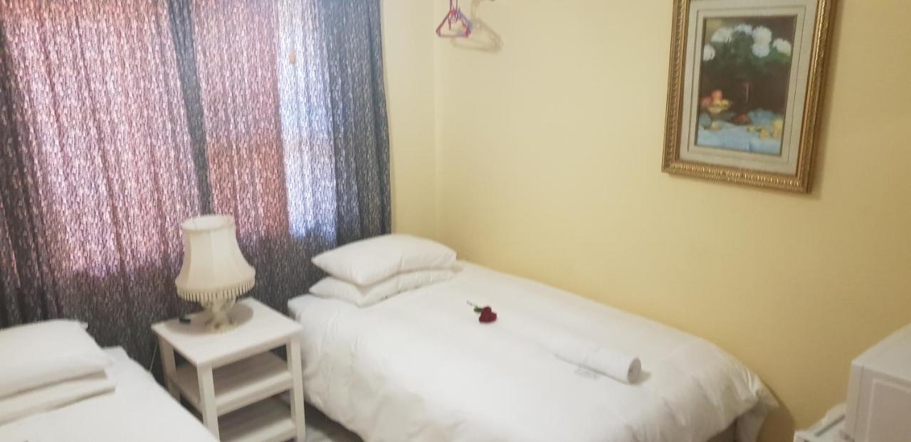 Ebenezer Guesthouse Bluewater Bay Port Elizabeth Buitenkant foto